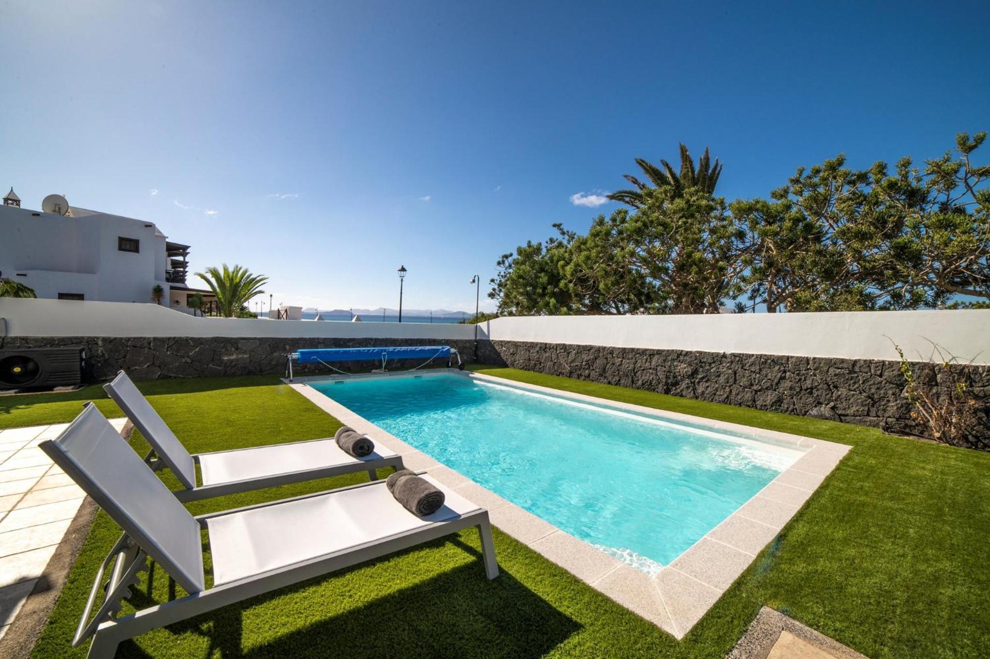 Beautiful Detached Lanzarote Villa 3 Bedrooms Villa Stacruz Bay Stunning Views Close To Amenities Playa Blanca Exterior photo